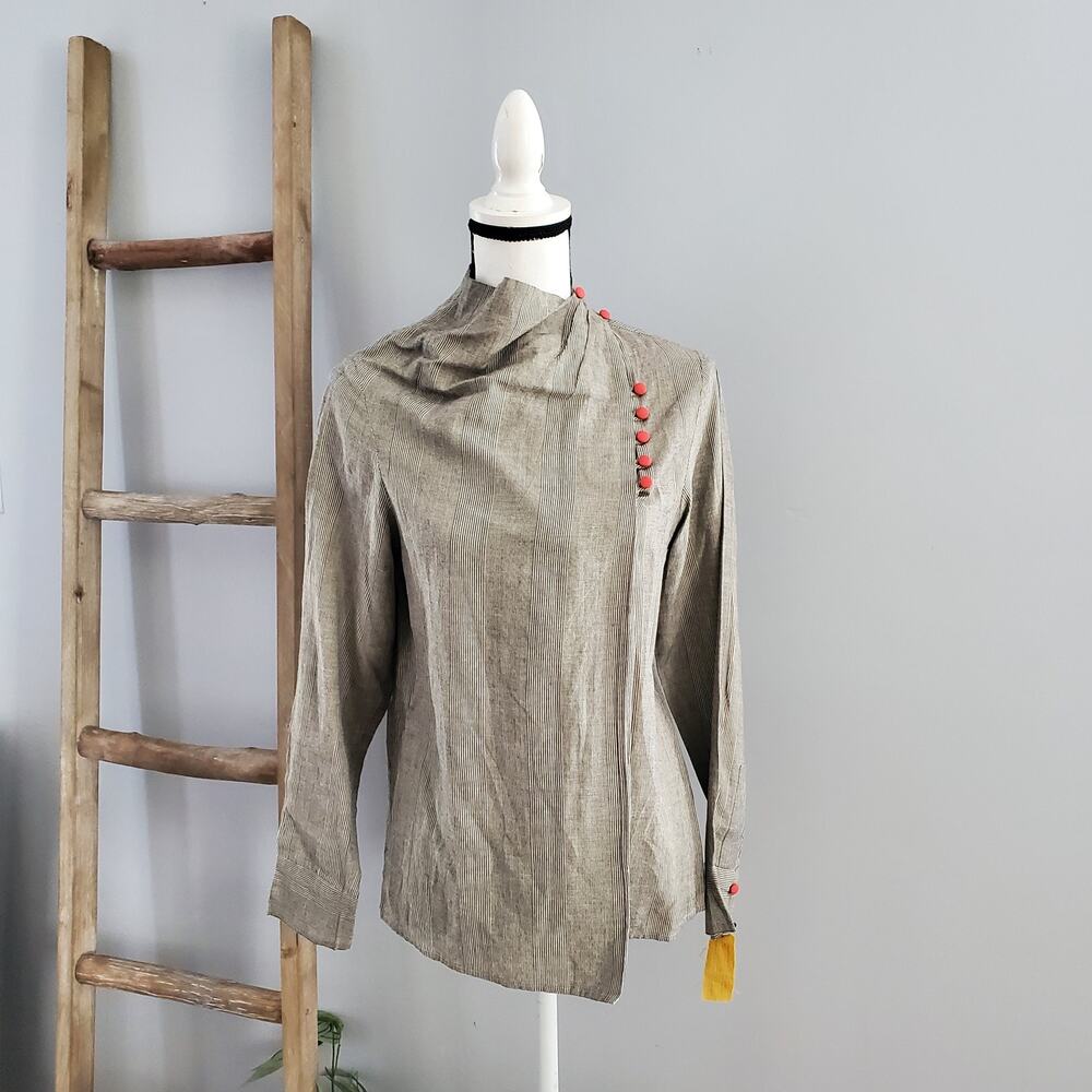 Lila Gray Lightweight Pullover Side Button Accent Mandarin Collar Top Size XS